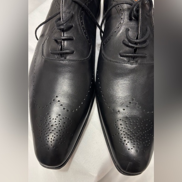 Elegant Black Leather Men's Oxfords - Picture 2 of 12